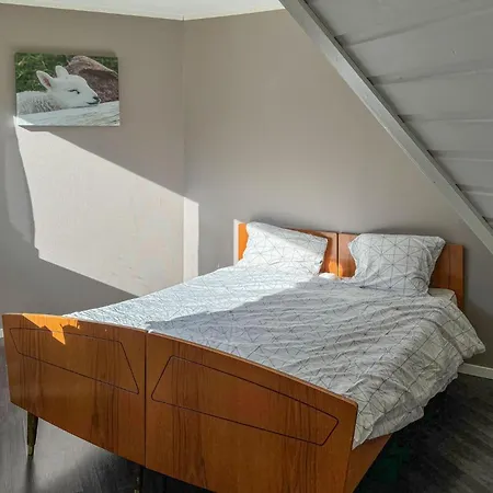 2 Bedroom Pet Friendly In